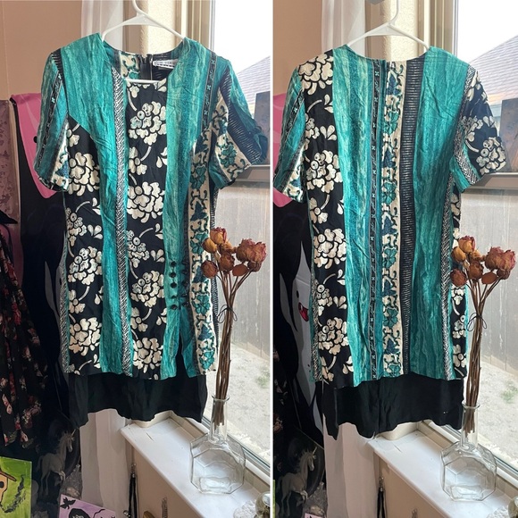 Vintage Wayne Diamond Designs dress - Picture 11 of 17